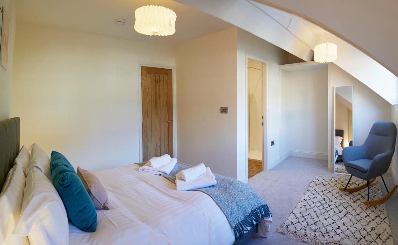 The Stoop, Stunning Sea Views! Apartment Scarborough Bagian luar foto
