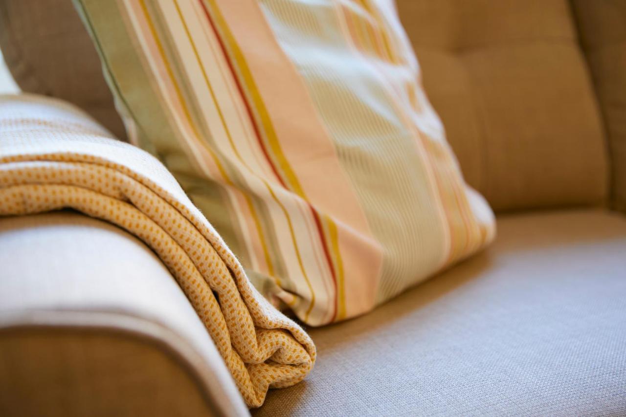 The Stoop, Stunning Sea Views! Apartment Scarborough Bagian luar foto