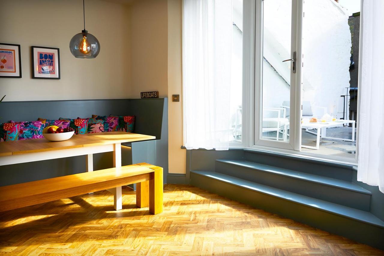 The Stoop, Stunning Sea Views! Apartment Scarborough Bagian luar foto