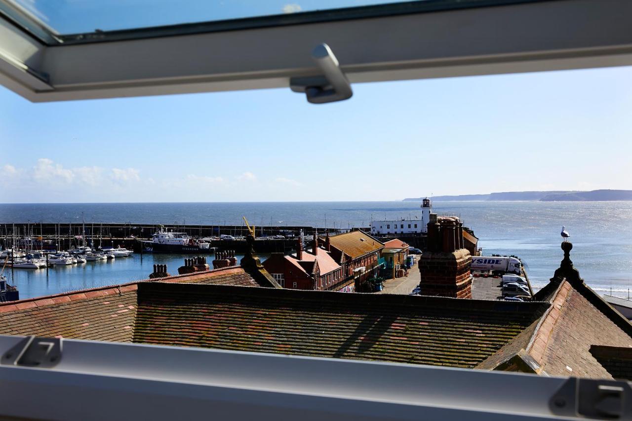 The Stoop, Stunning Sea Views! Apartment Scarborough Bagian luar foto
